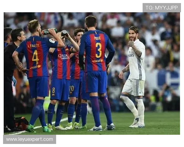 对裁判犯规会被直接红牌罚下吗？规则如何界定“攻击性行为”